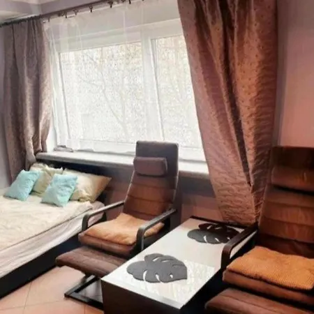 Free Parking Flats *